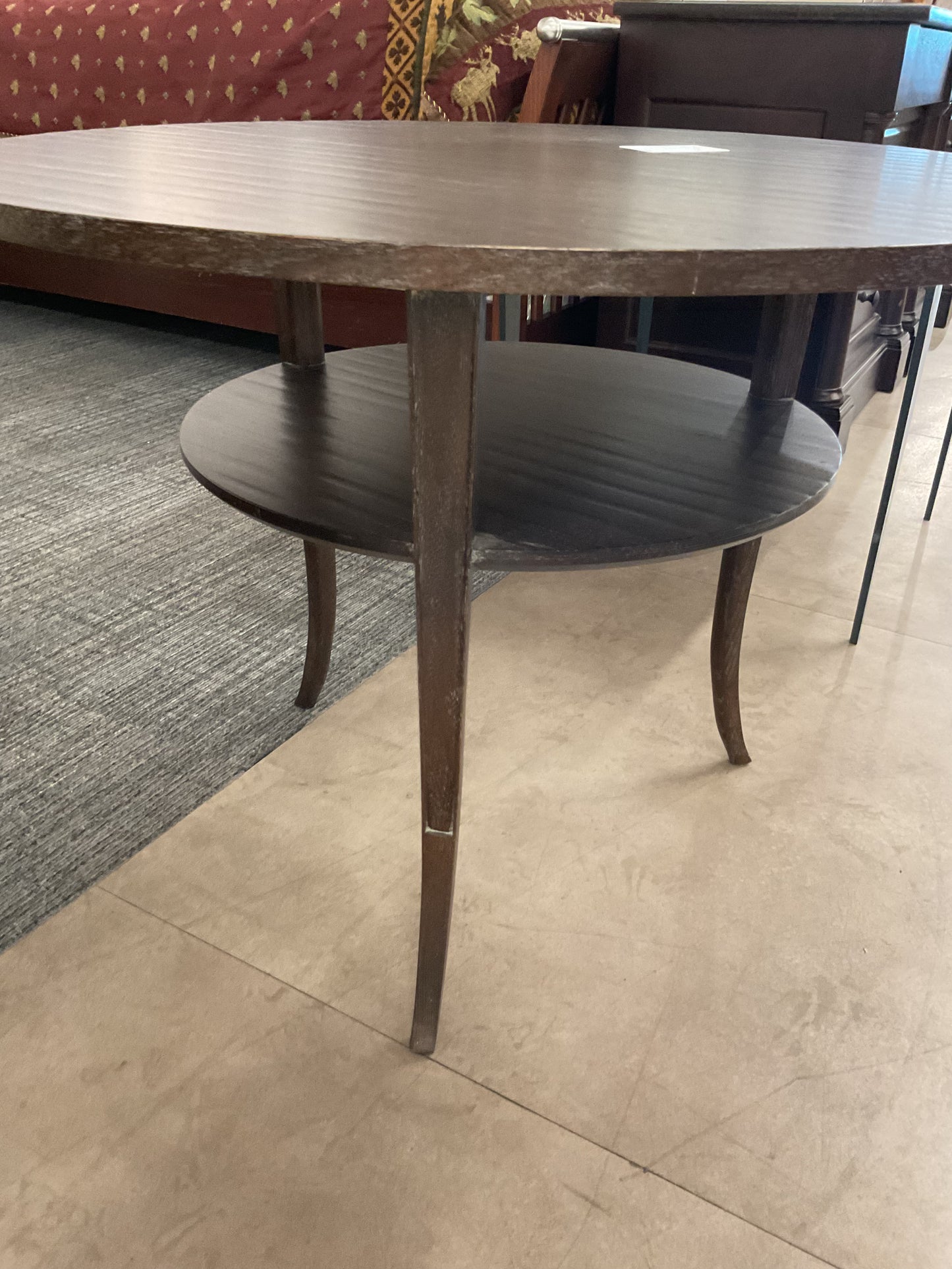 Curved Table