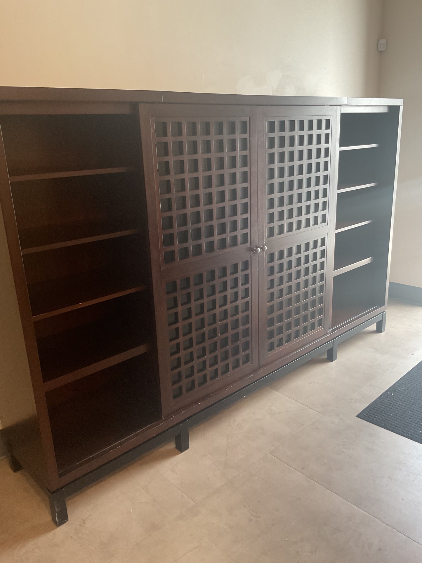 RyRys TV Hutch
