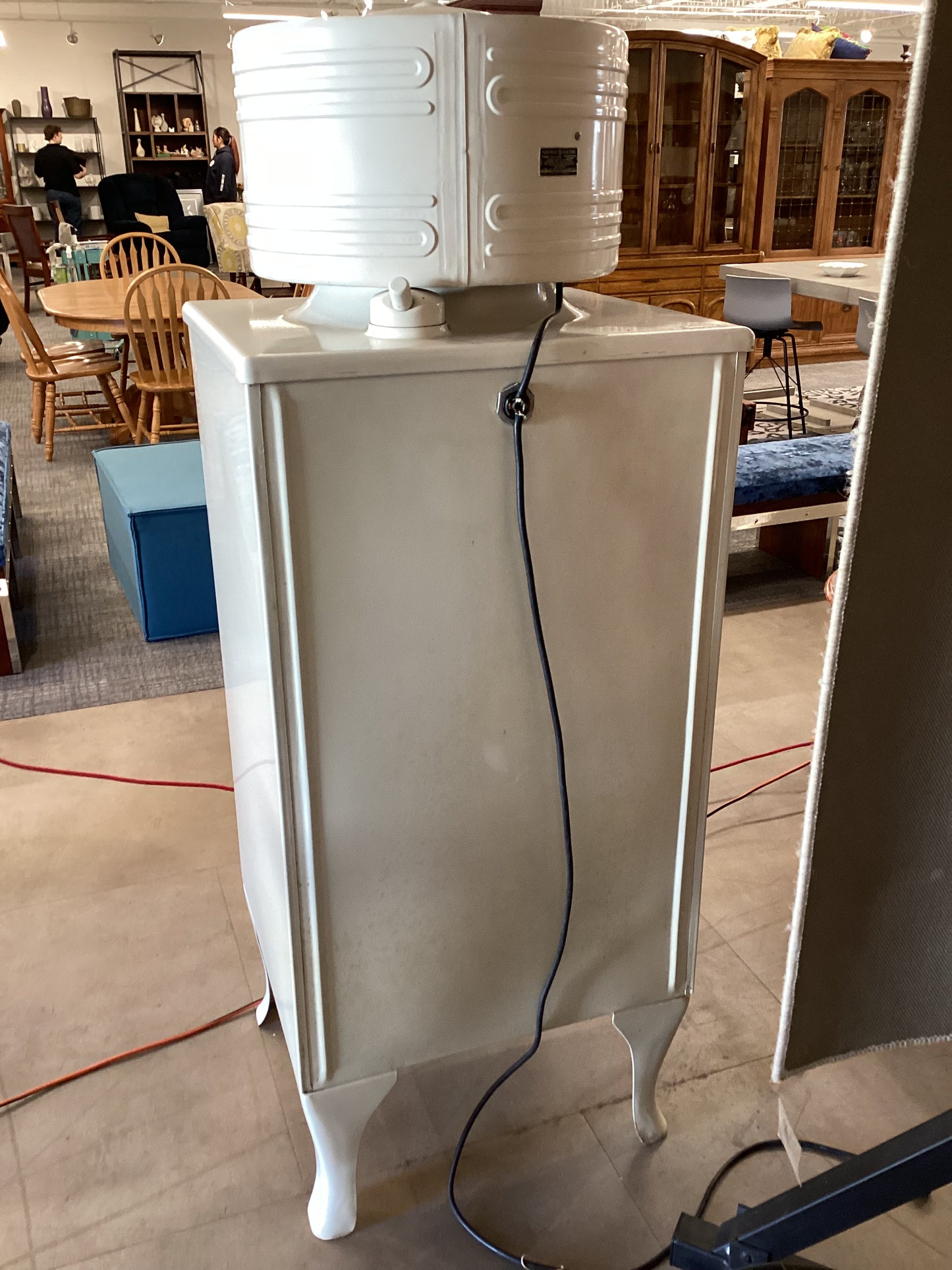 Blast from the Past Working Refrigerator