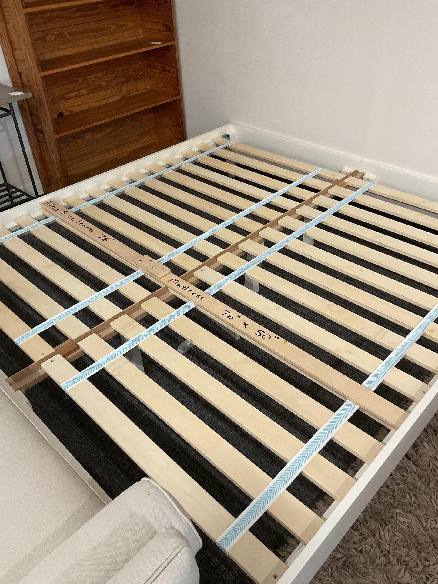 W.E King Platform Frame White (B189)
