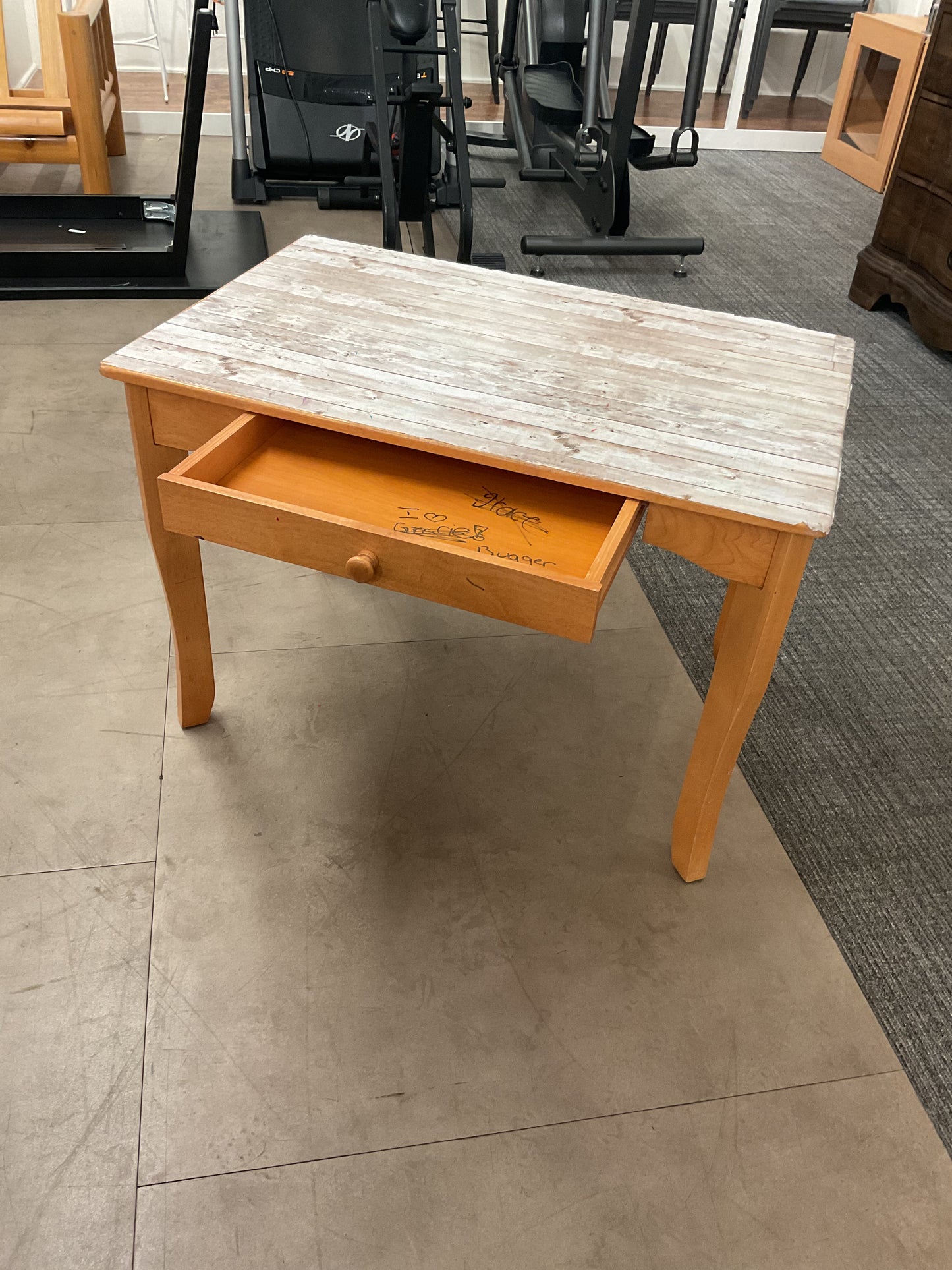 Eli’s Desk