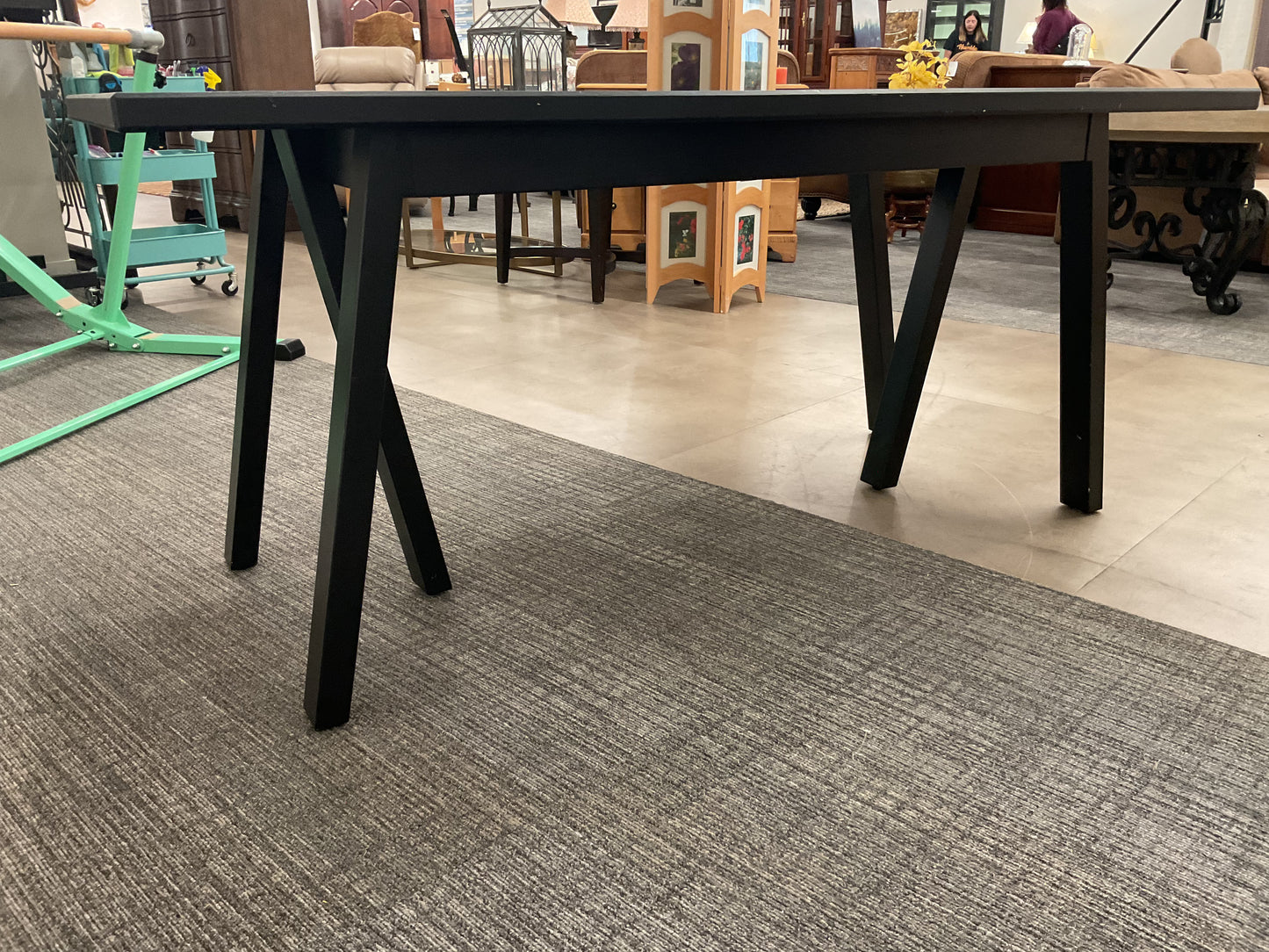 Cute black table