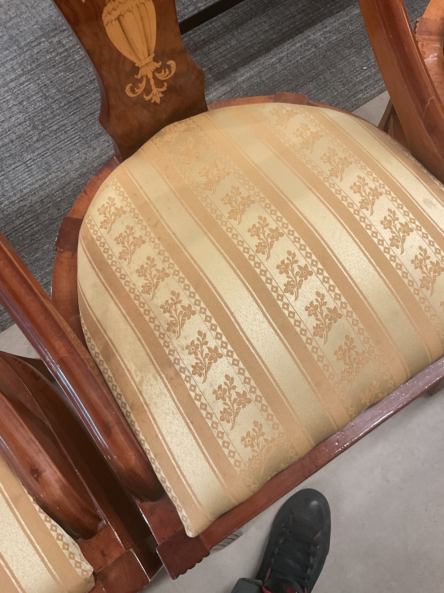 Artesian Burlwood Dining Set