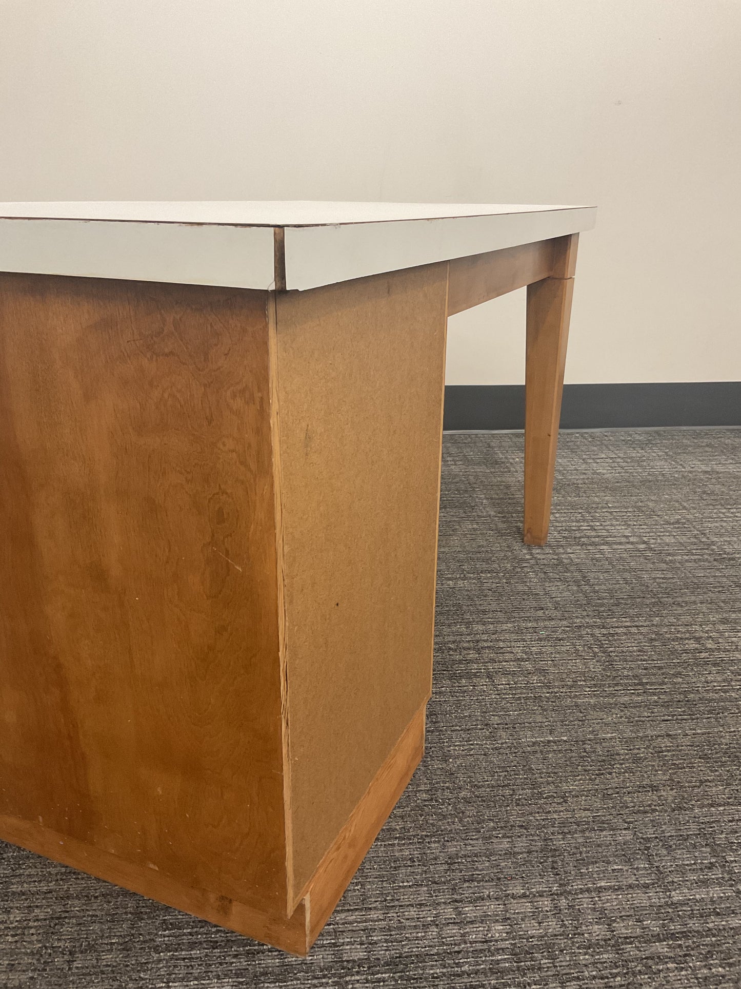 It’ll do desk
