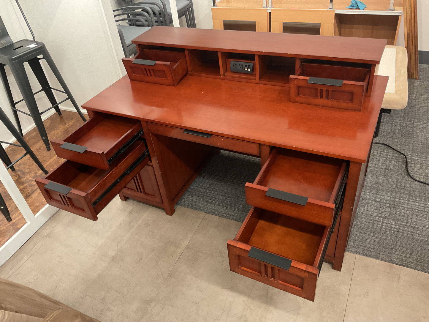 Clifford Desk