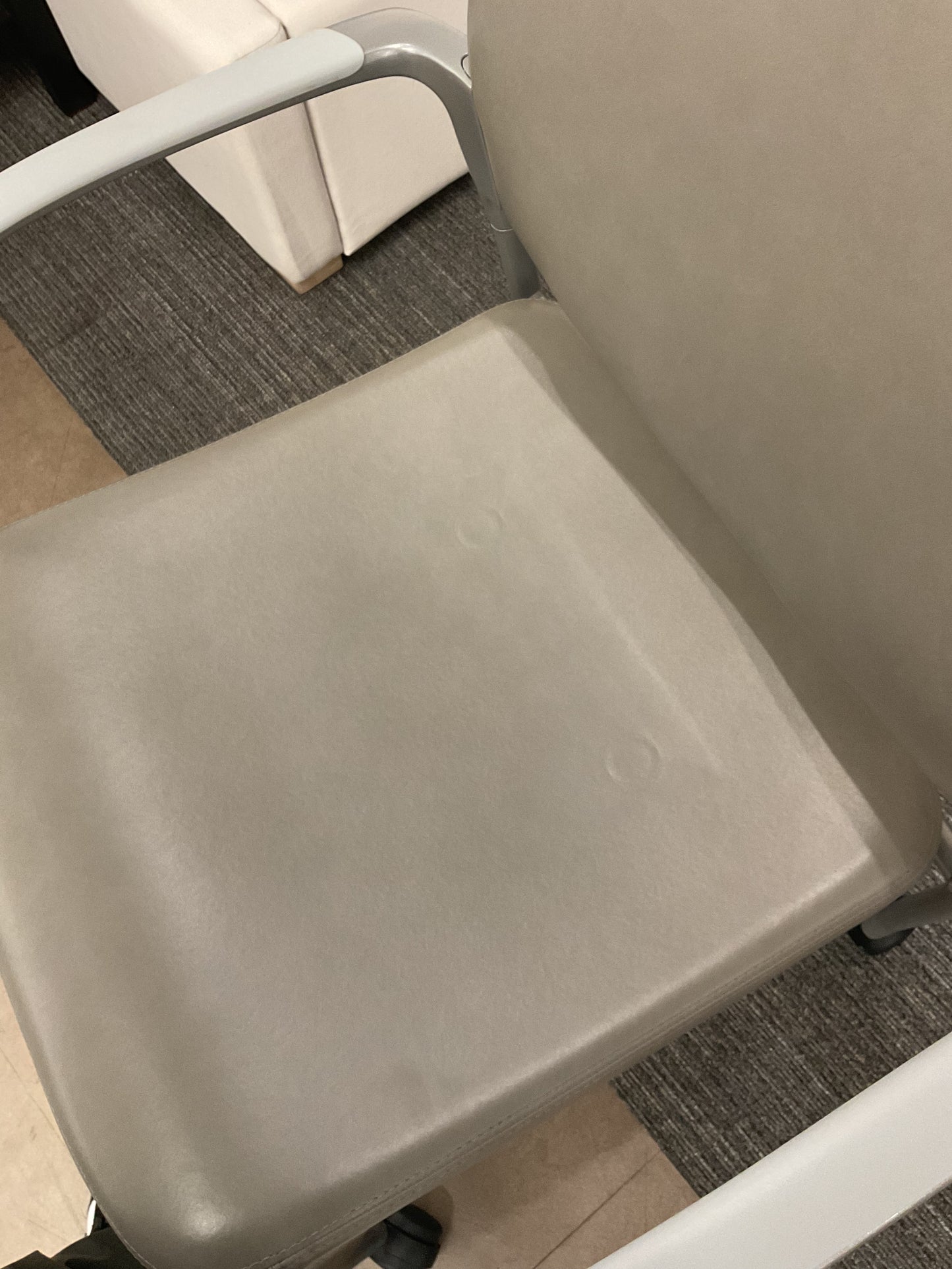 Stylex Roll Chair