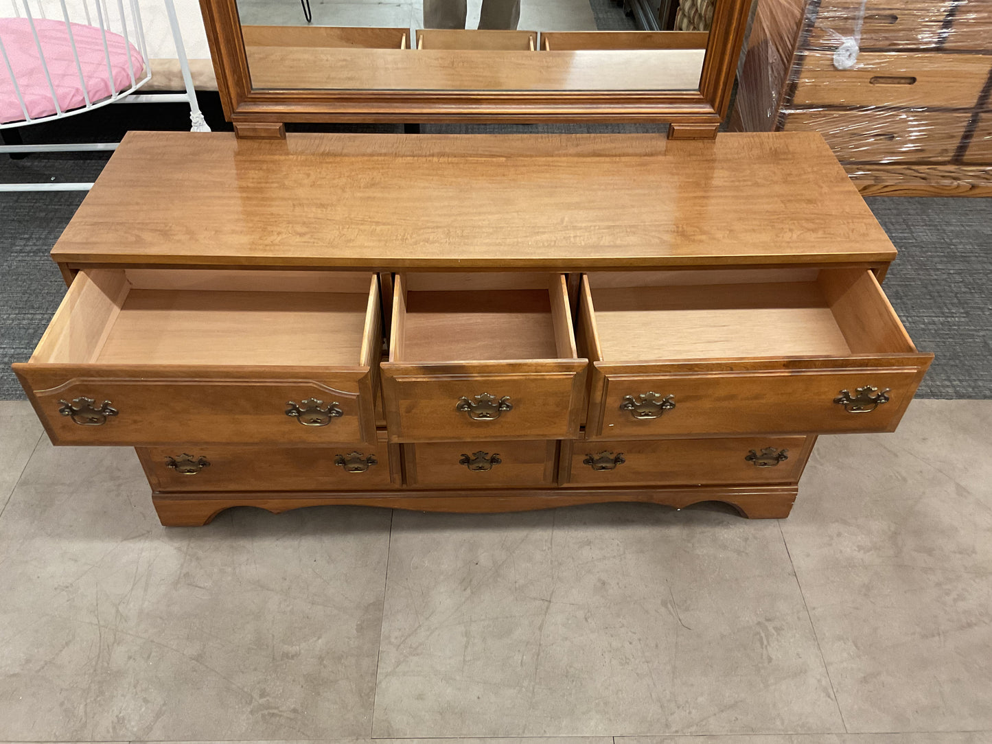 Rodeo dresser