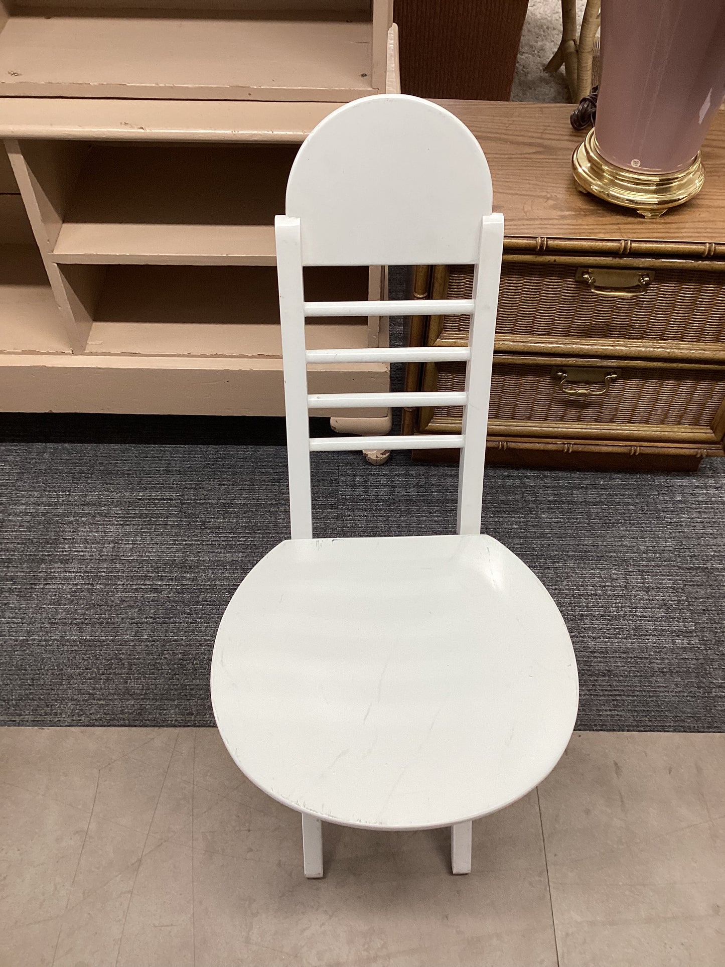 White Foldable Chair