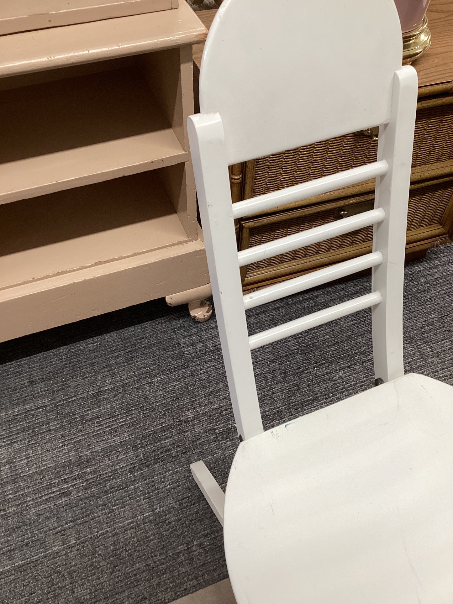 White Foldable Chair