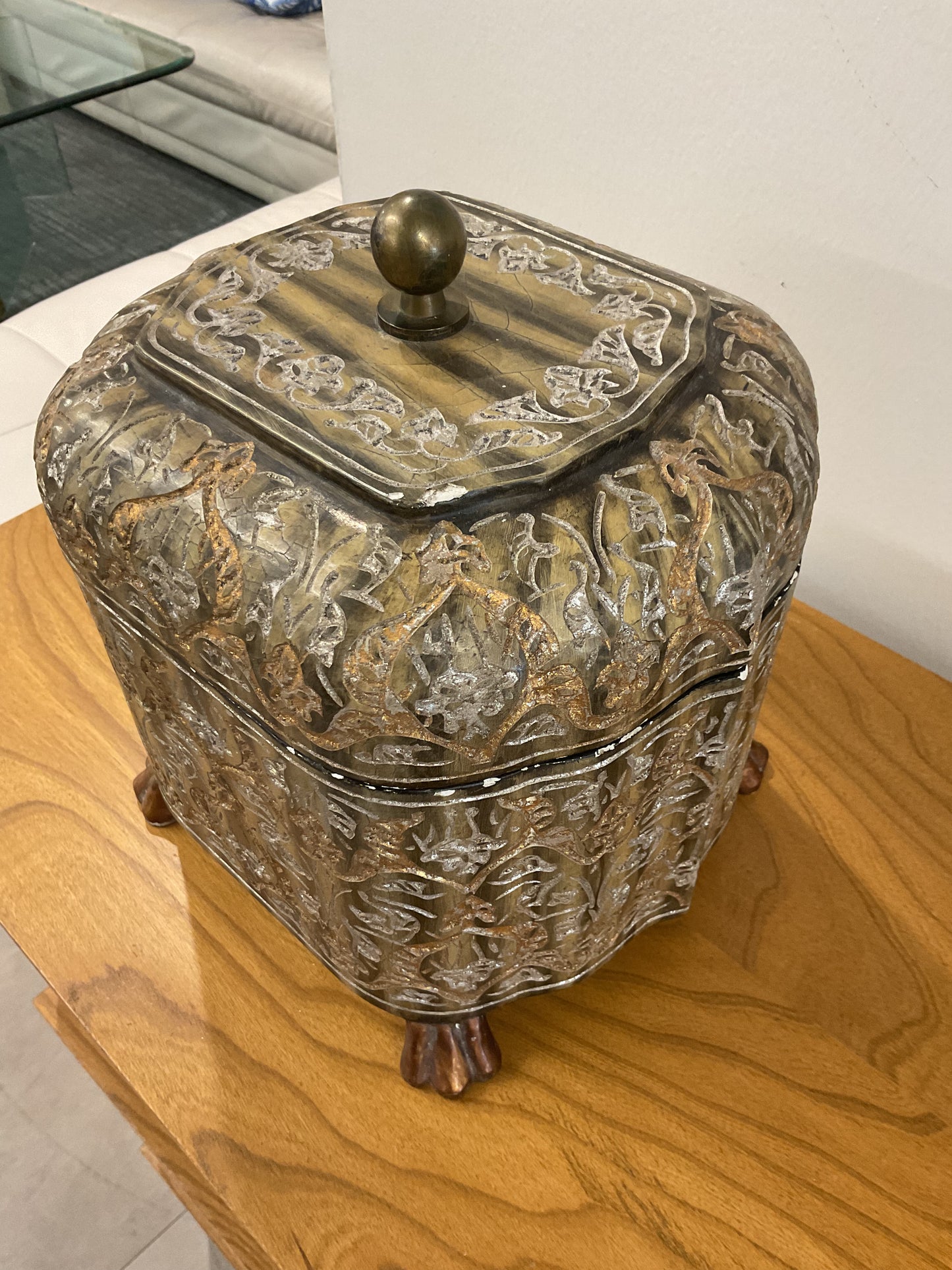 Filigree Chest