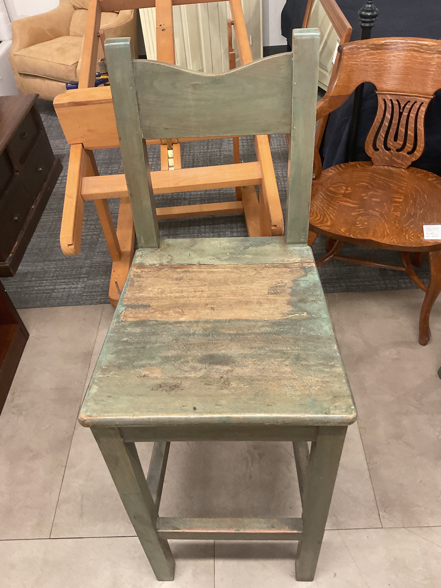 Verde Stool Chair