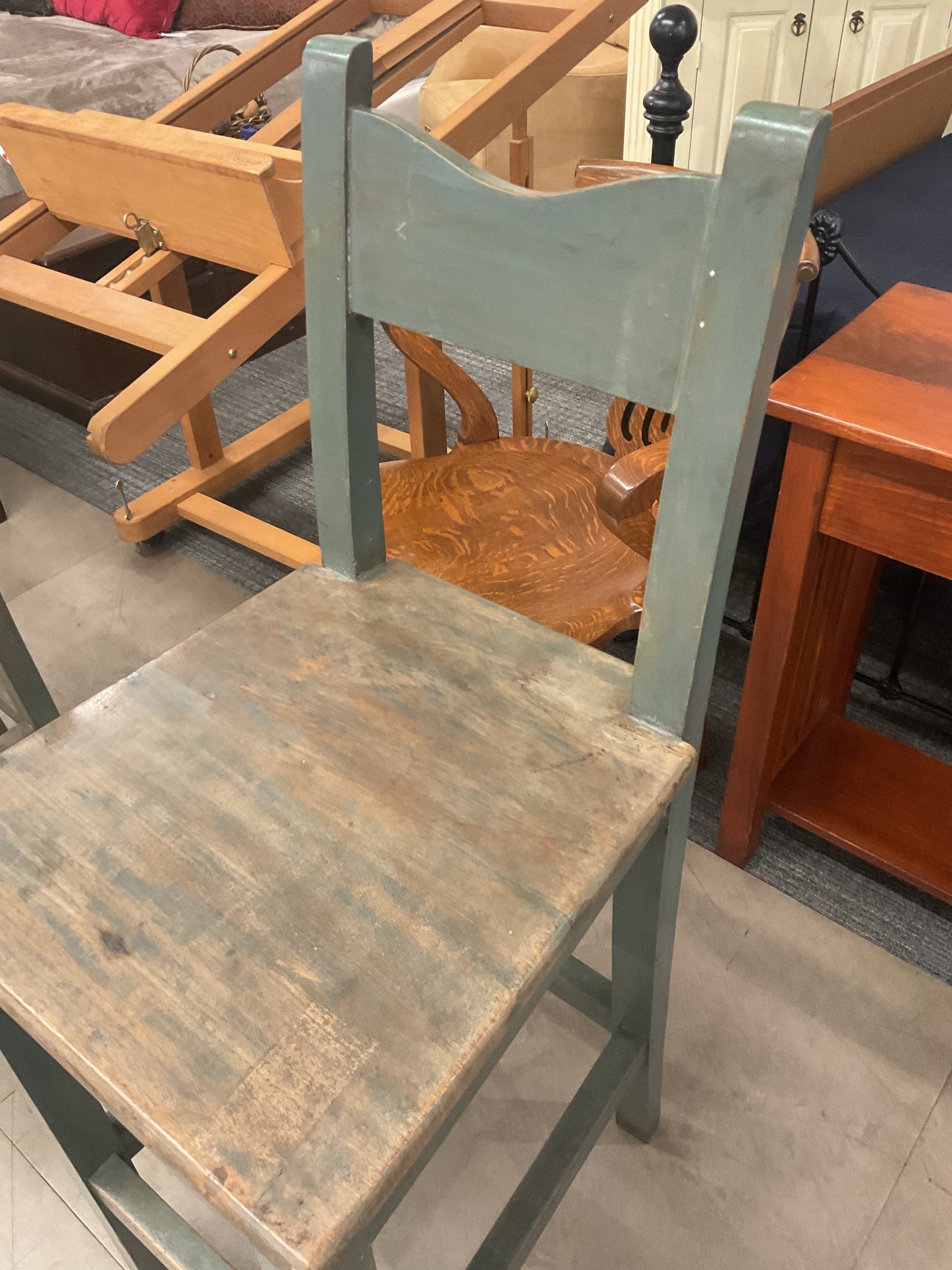 Verde Stool Chair