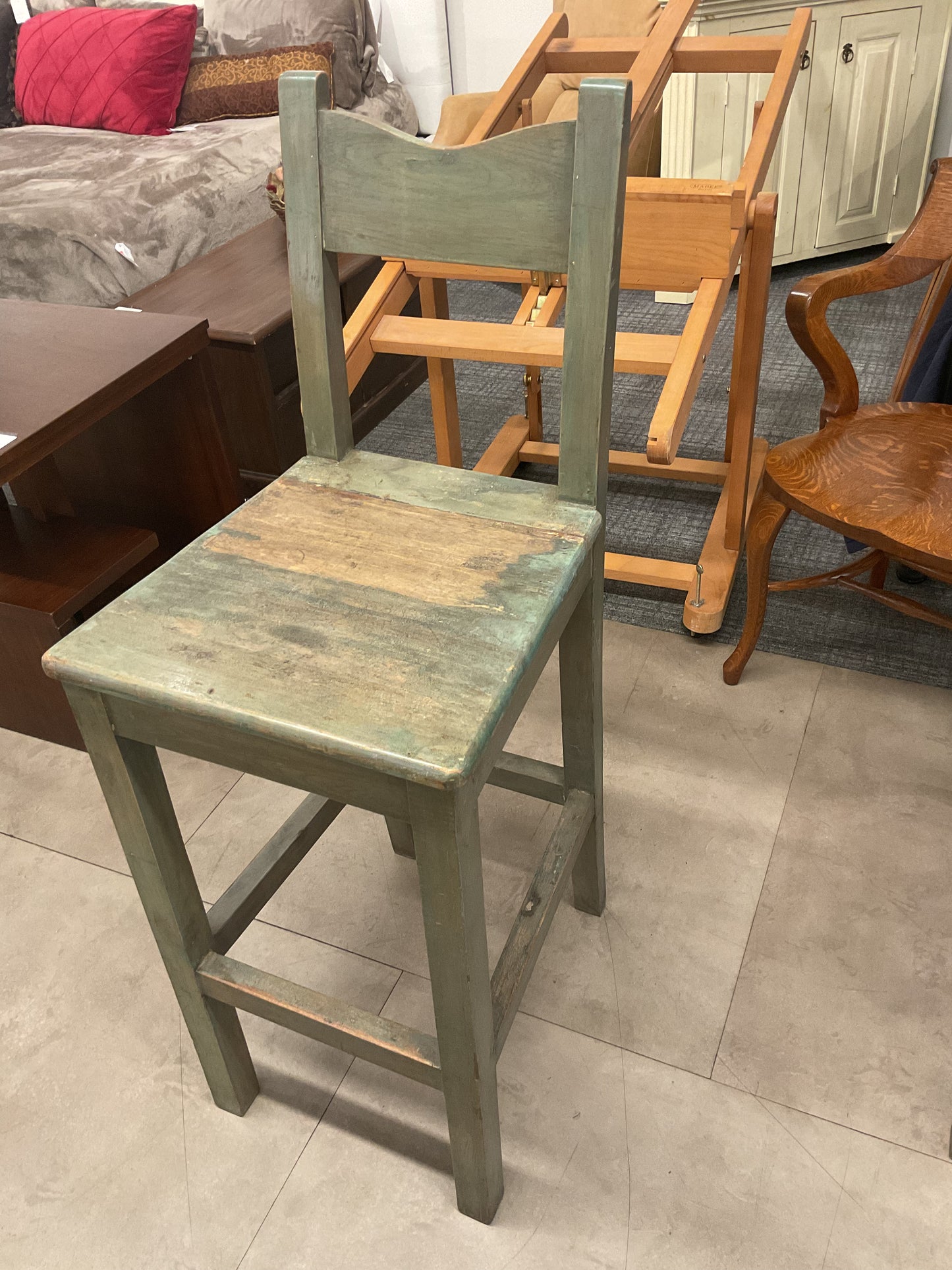 Verde Stool Chair