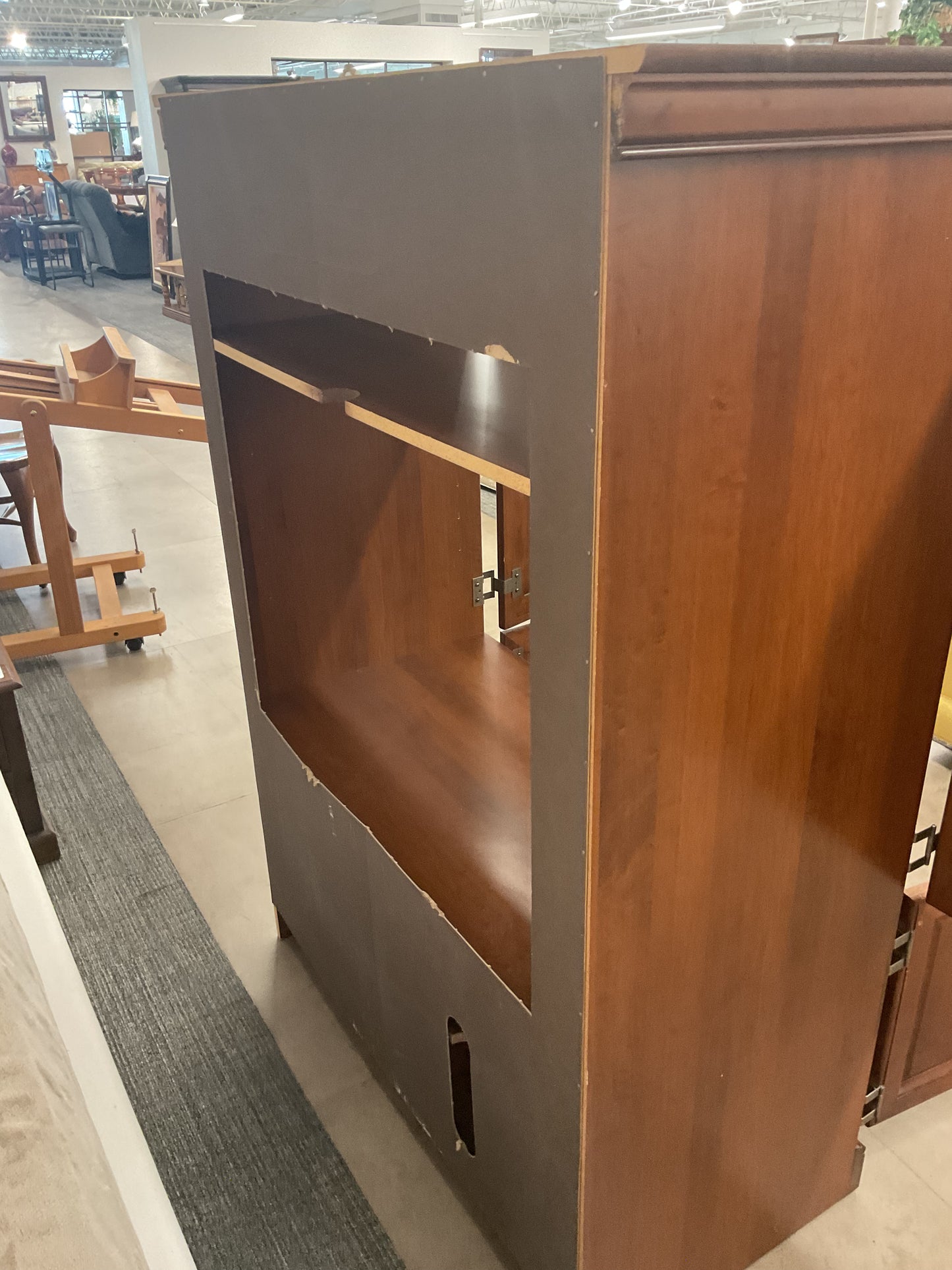 Wood TV Hutch