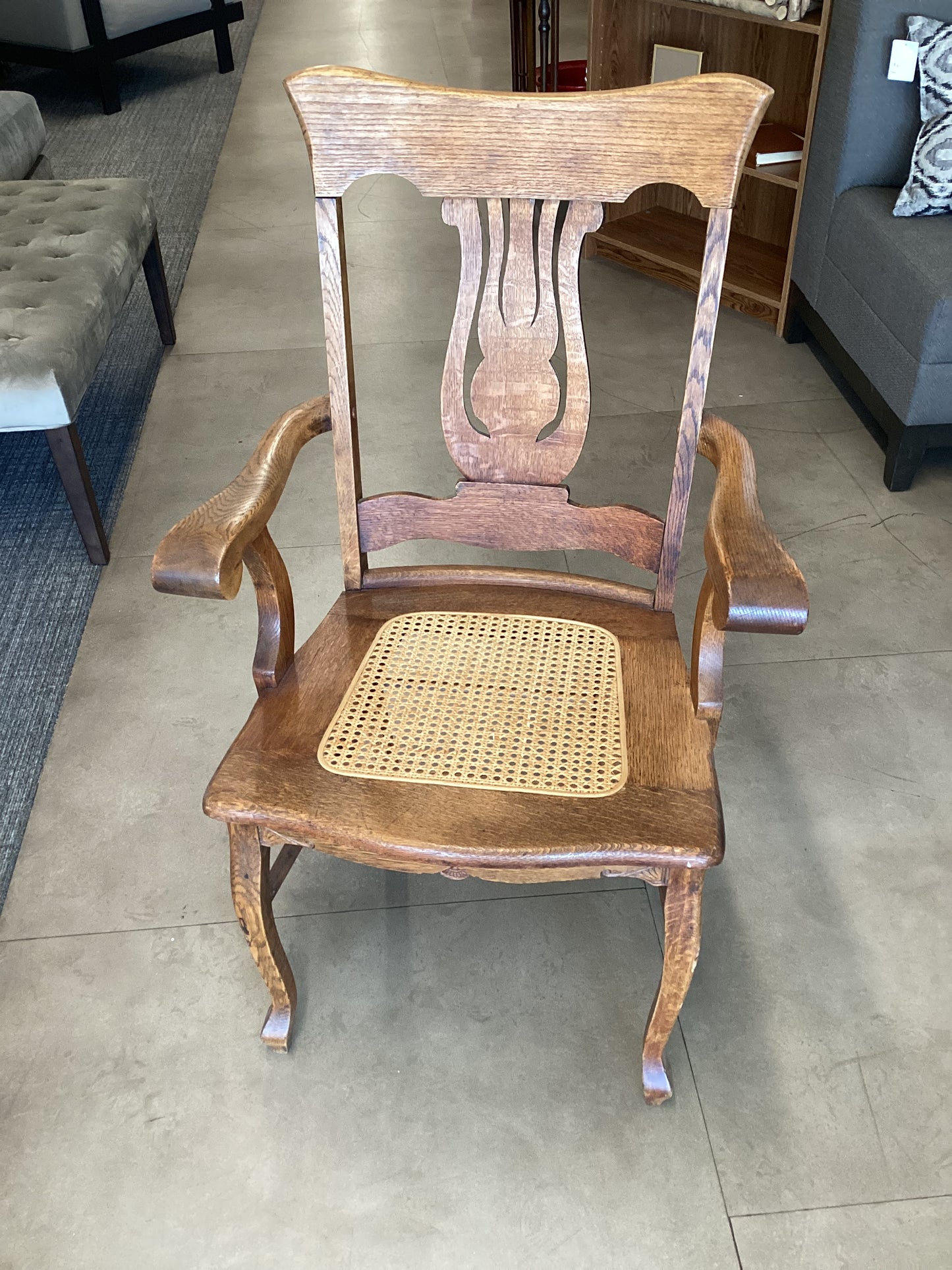 Classic Wicker Bottom Chair