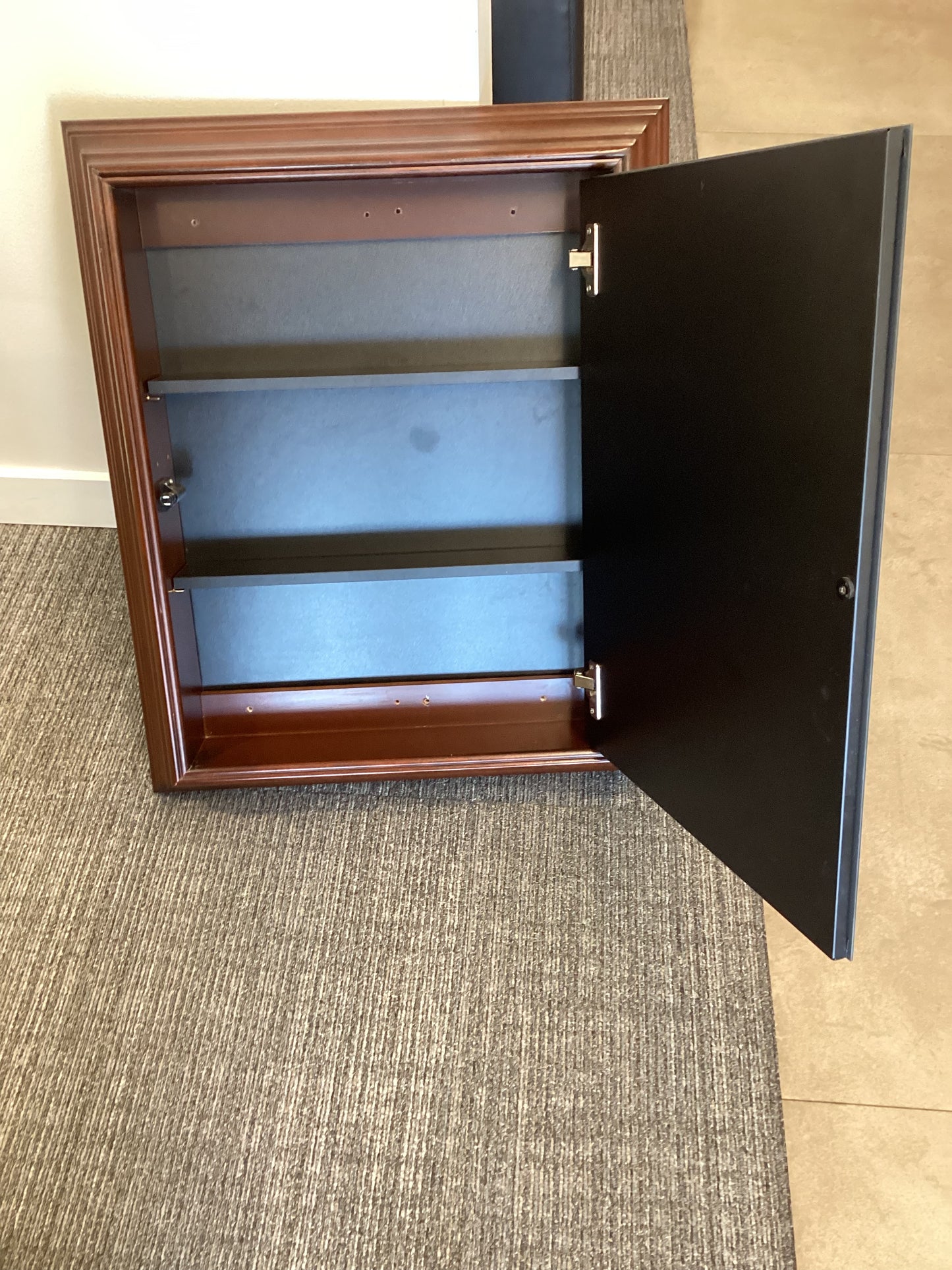 Floating Storage Mirror