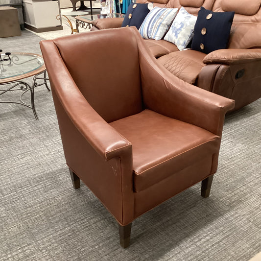 Flexsteel Leather Slope Arm Chair