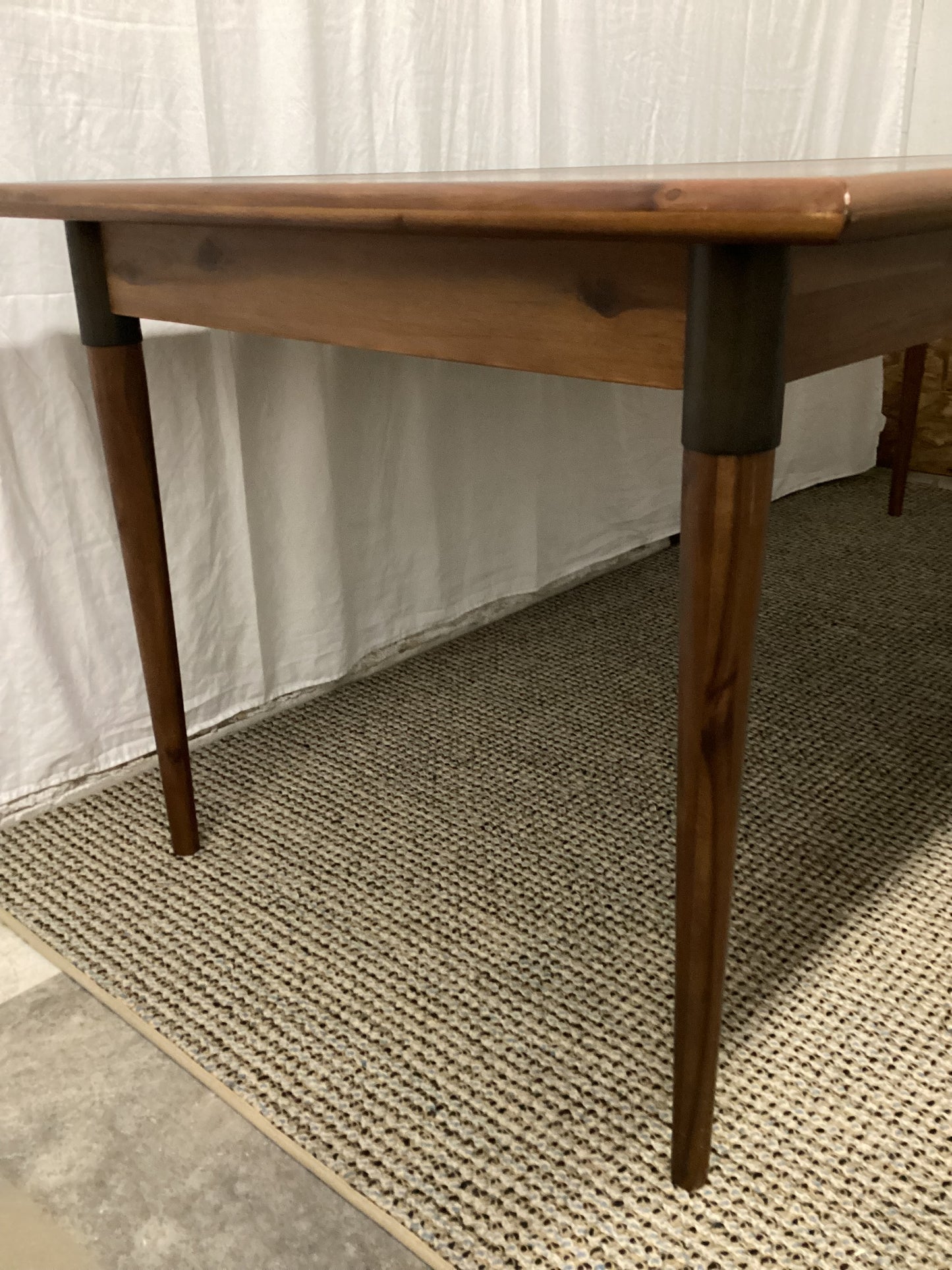 Harper Extension Dining Table