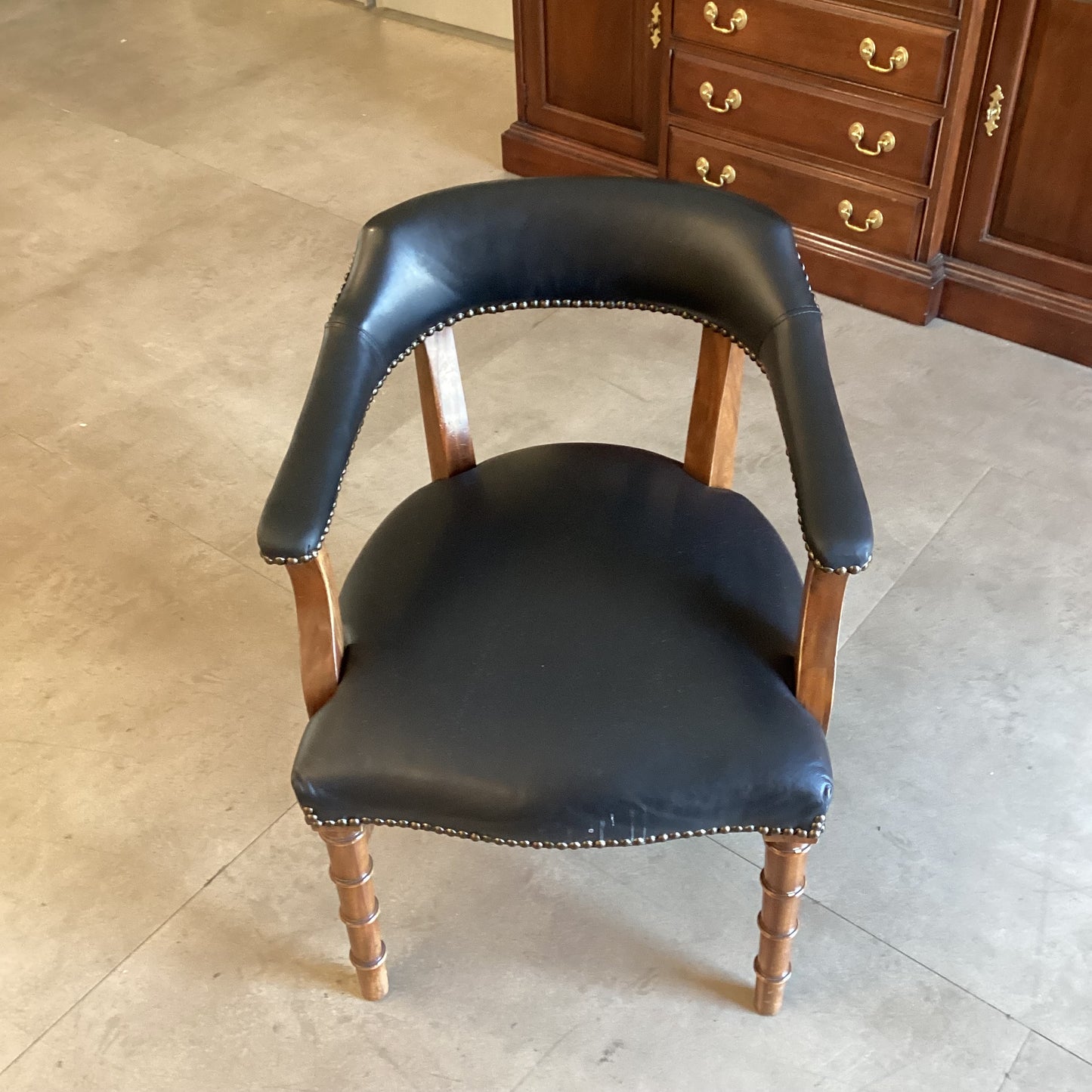 Barrel Back Club Chair