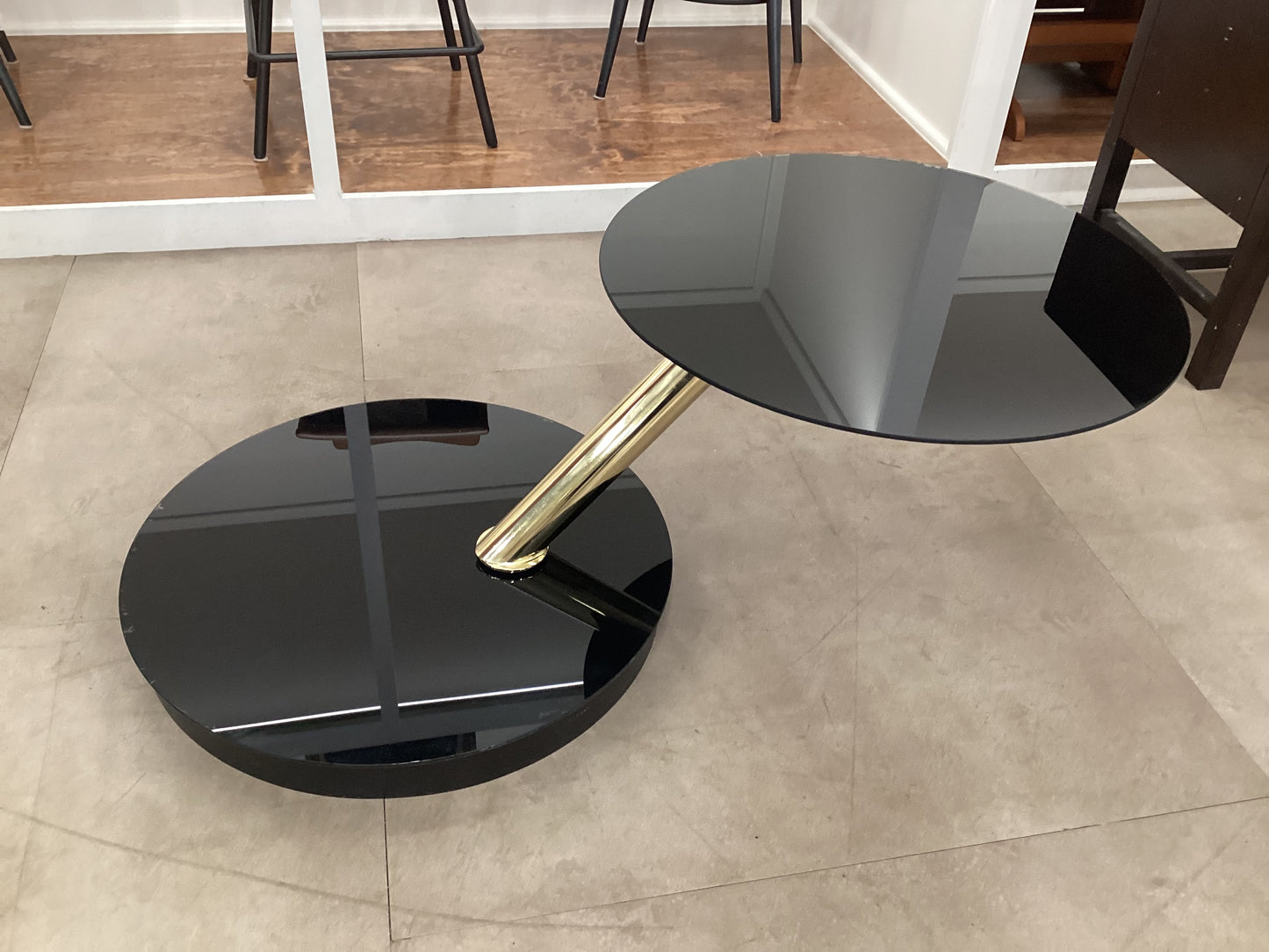 Postmodern Swivel Table