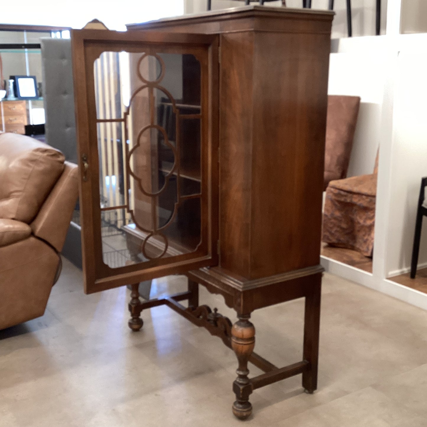 Antique Mahogany Hutch