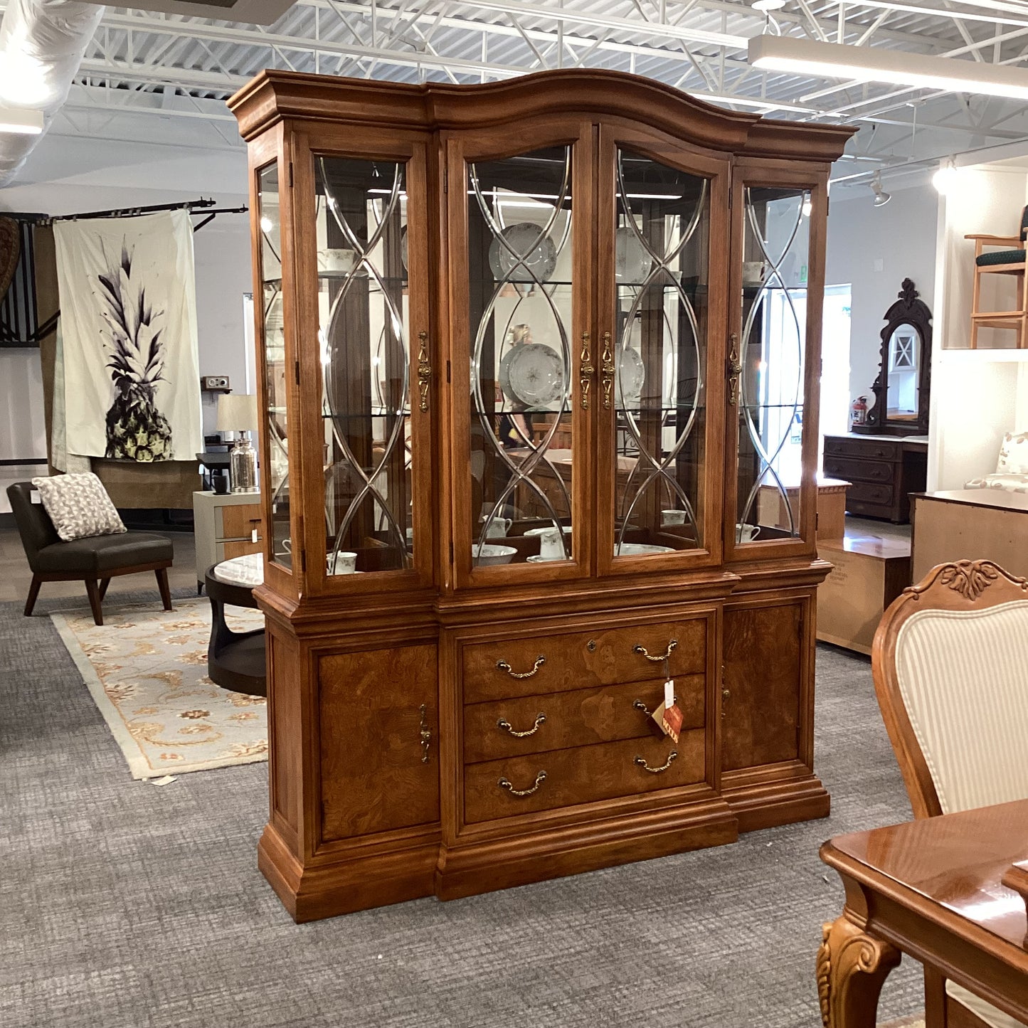 Thomasville Burl Wood Hutch