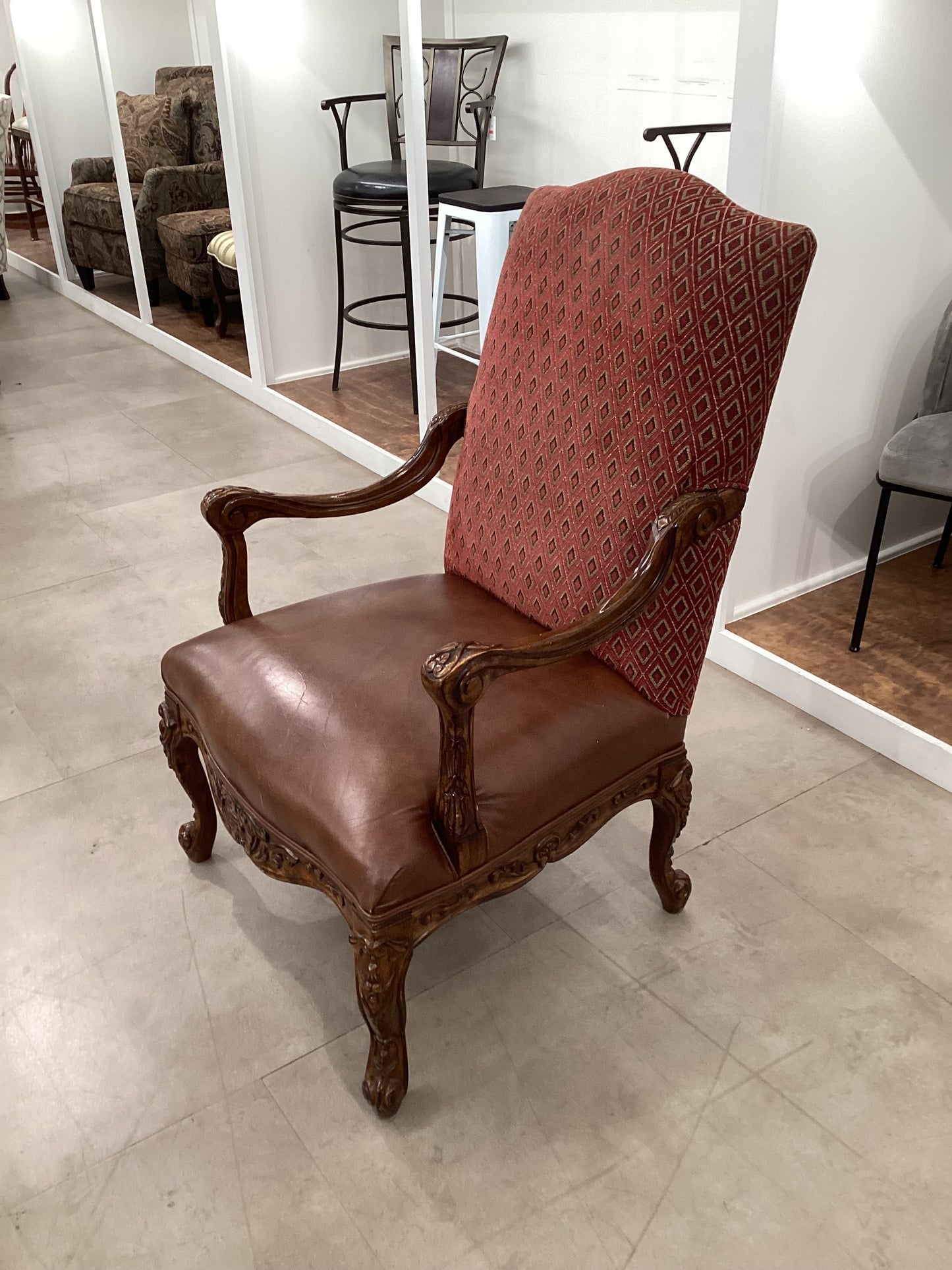 Decorative arm chair