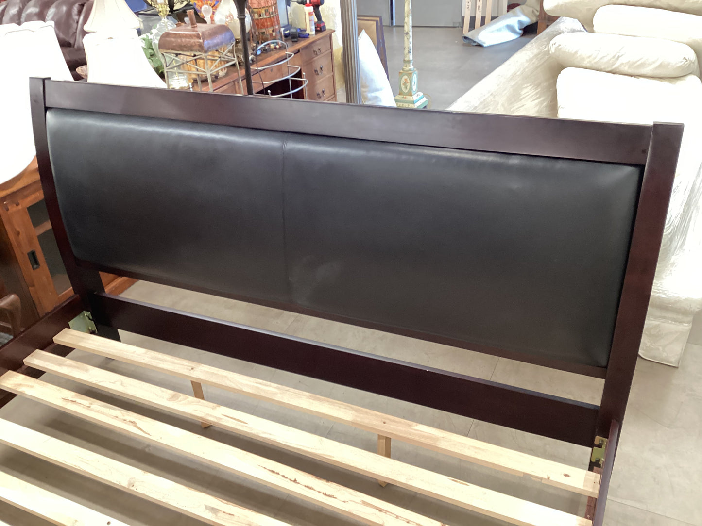 King Sized Cherry Wood and Leather Bed Frame (B175)