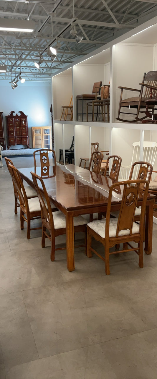 Behemoth Mystique Dining Set (8 chairs/2 leafs)