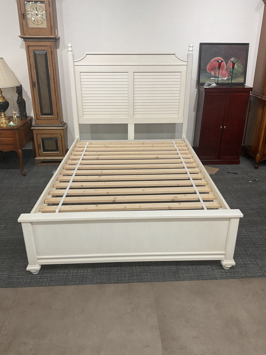 Pottery Barn Teen Whitney Full Bed Frame