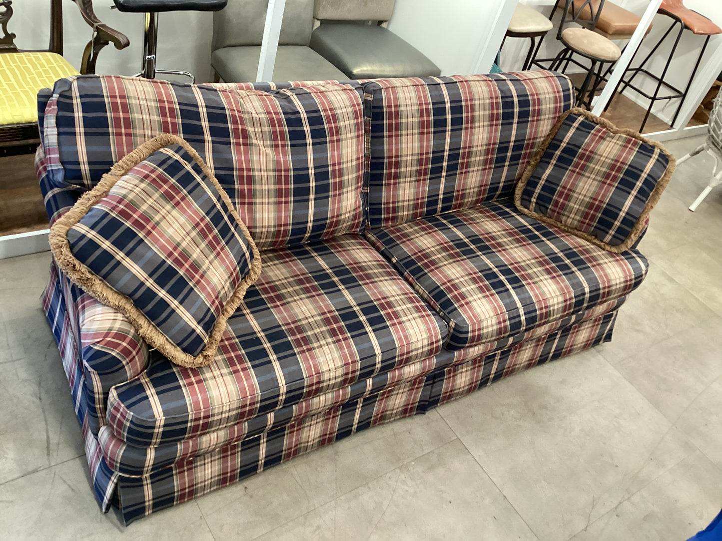 Plaid Couch With Pillows