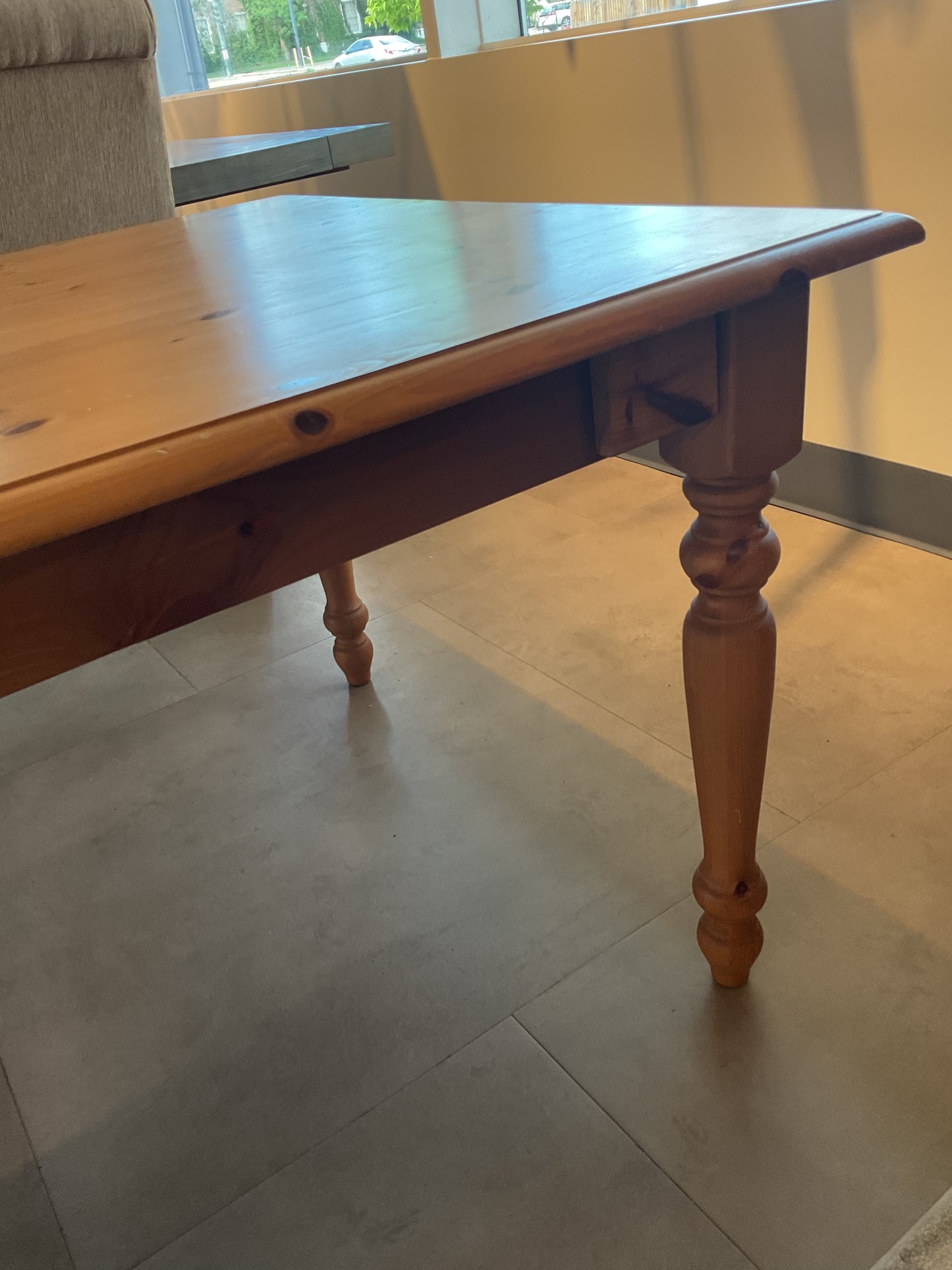 Wood Pillar Post Table