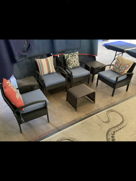 7 Piece Modern Outdoor Set