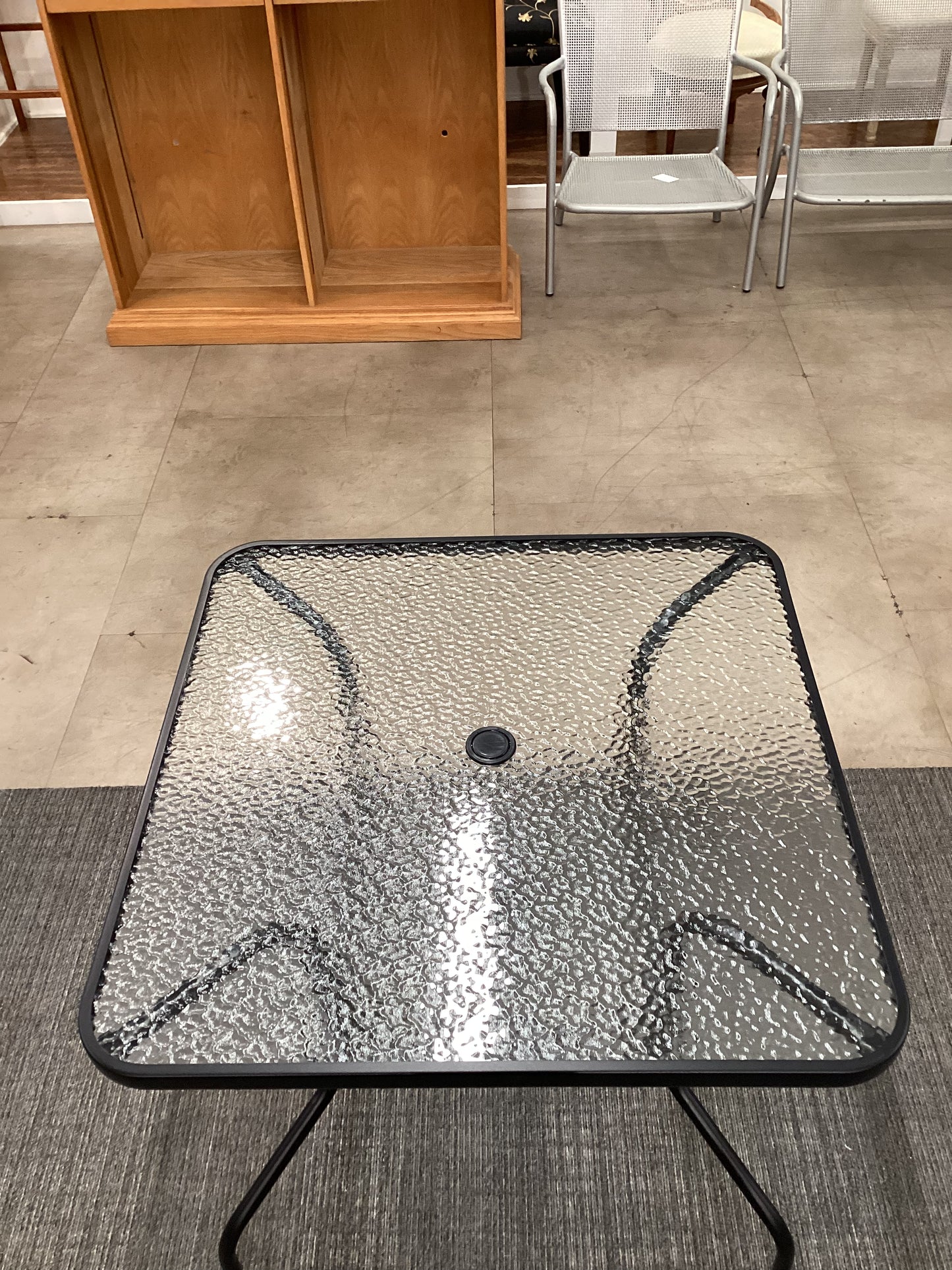 Drip Drip Table