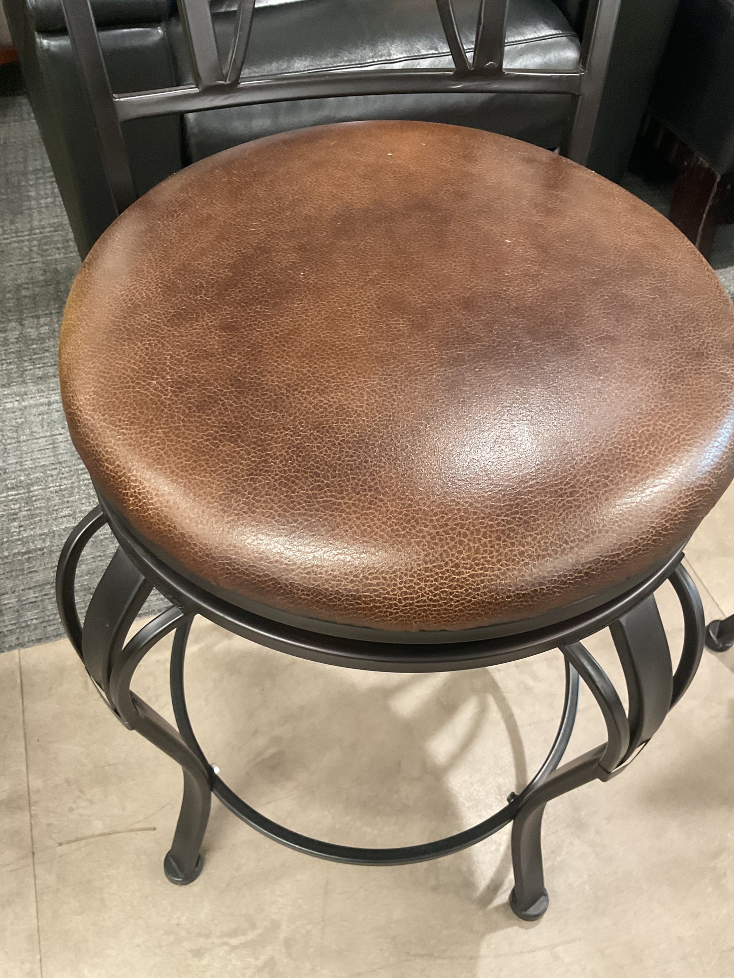 Rustique Stool