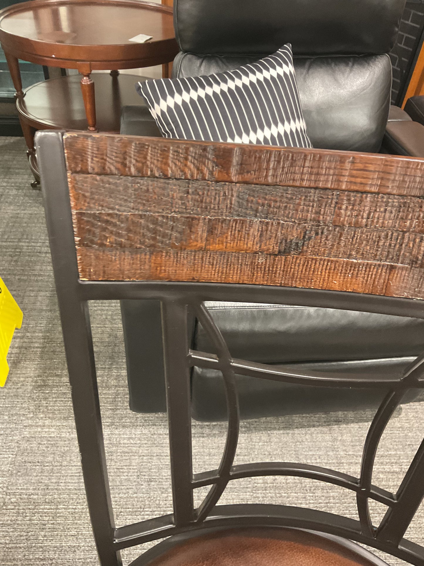 Rustique Stool