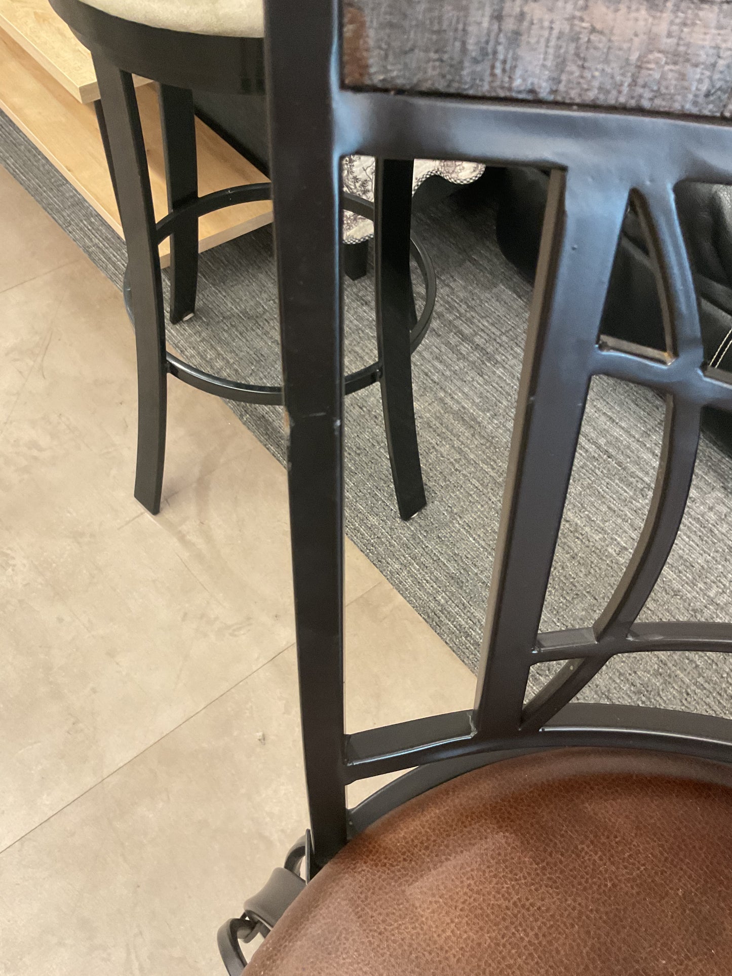 Rustique Stool