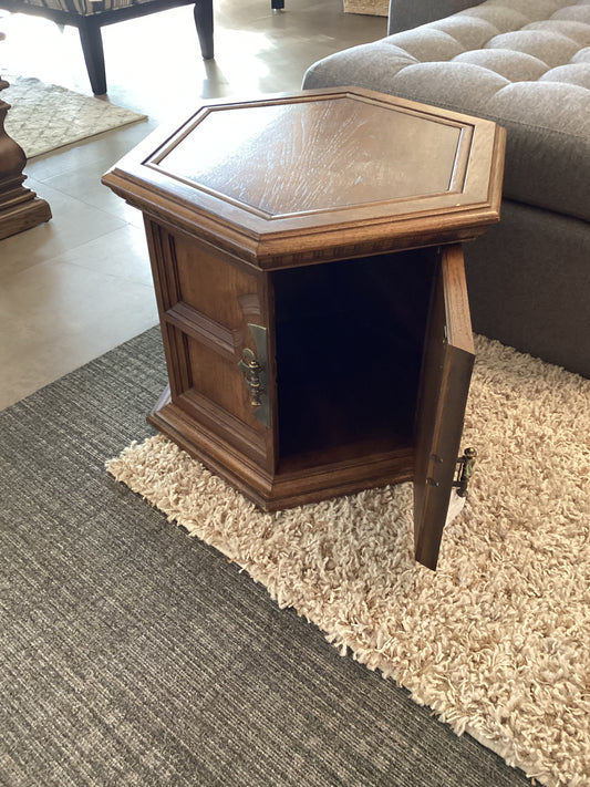 Wood Grain Side Table