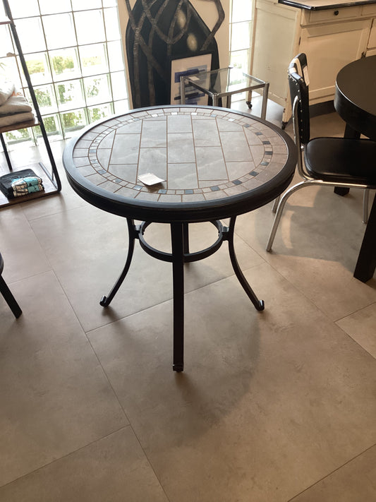 Round Stone Patio Table