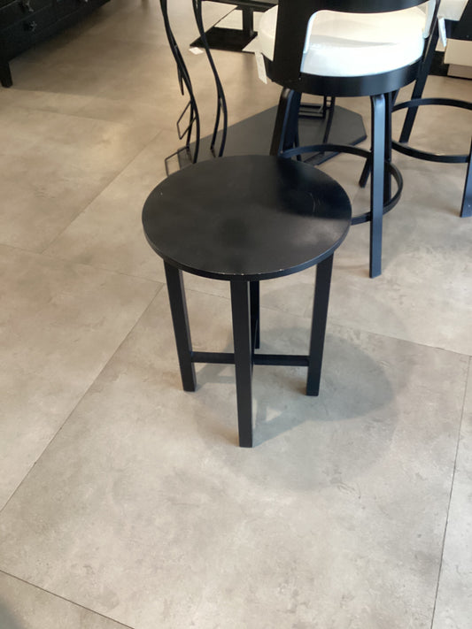 Black Round Side