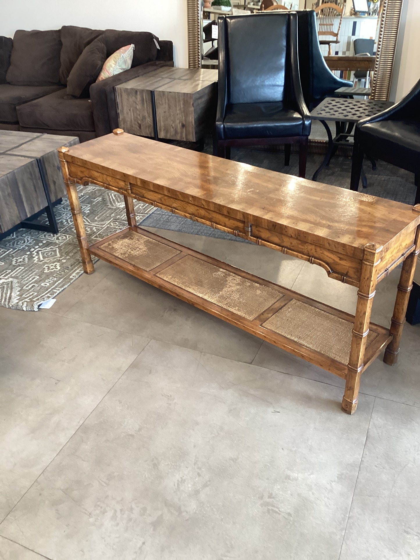 DH Hall Console