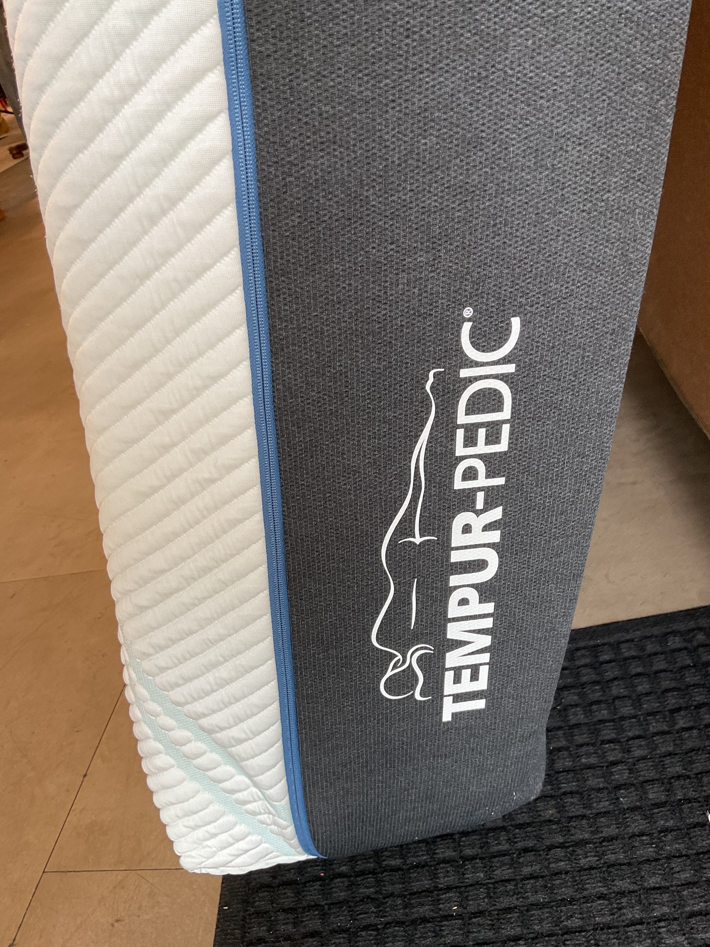 King Size Tempur-Pedic Mattress Set