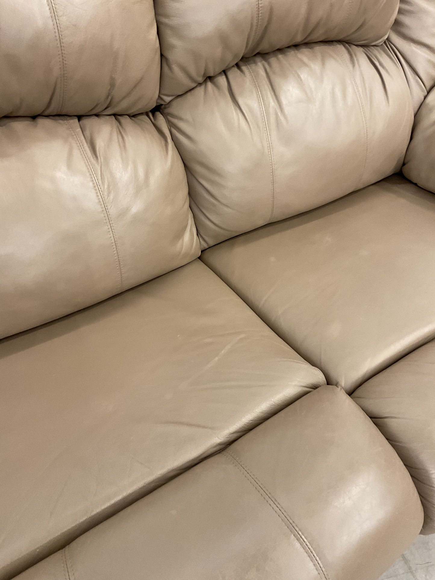 Cream Queen Sleeper Sofa