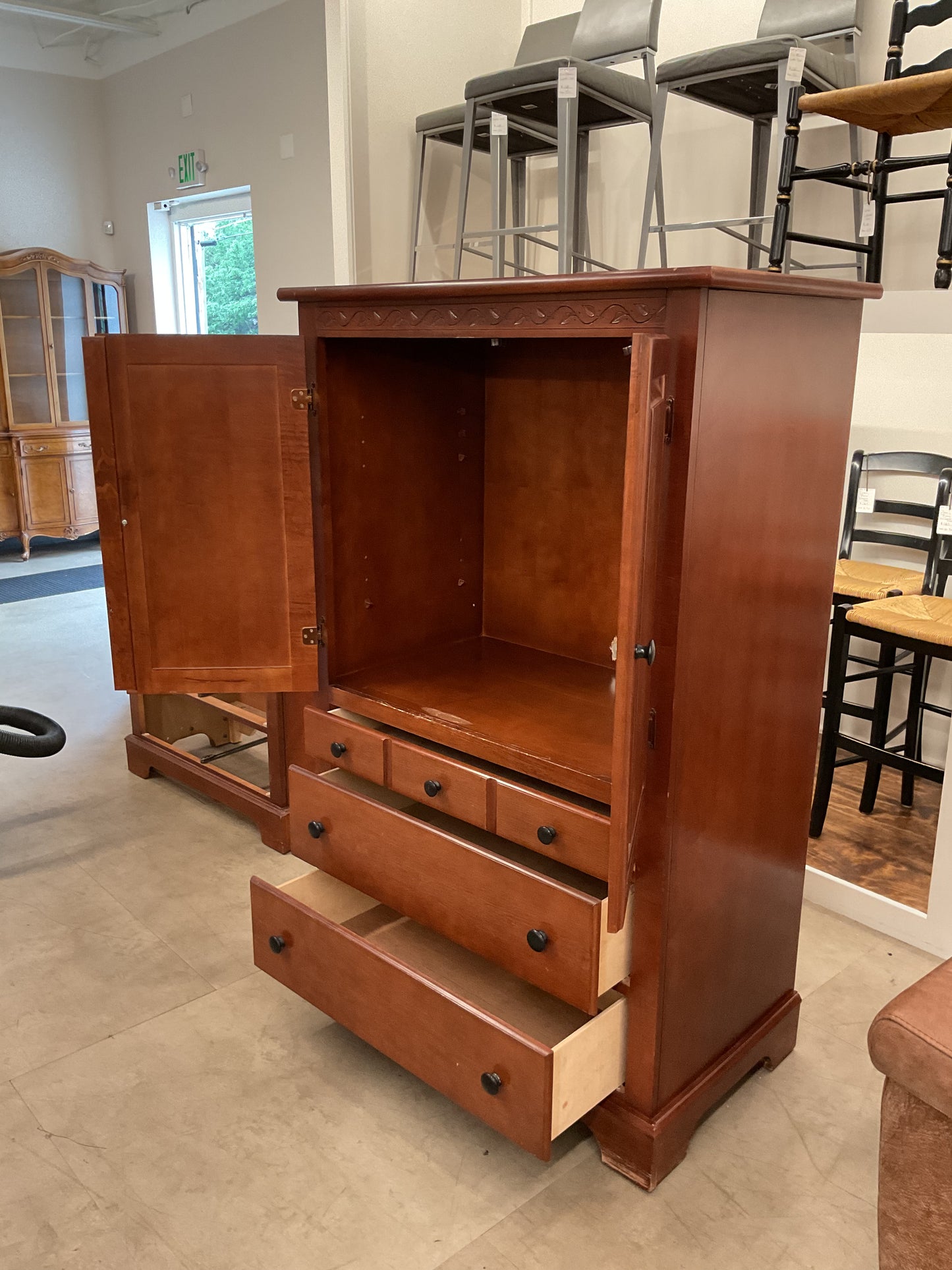 Narnia  Cabinet