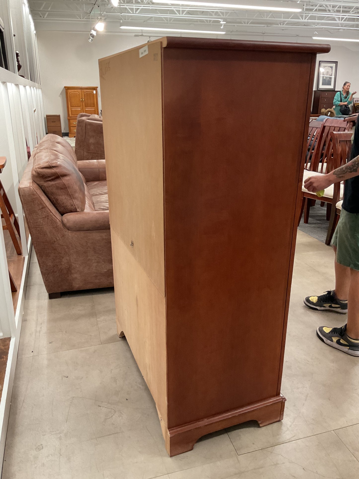 Narnia  Cabinet