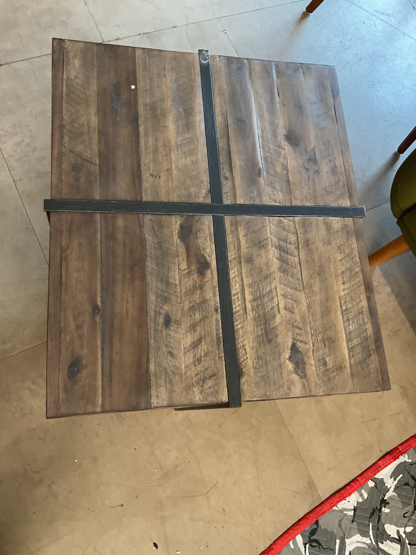 Accent End Table