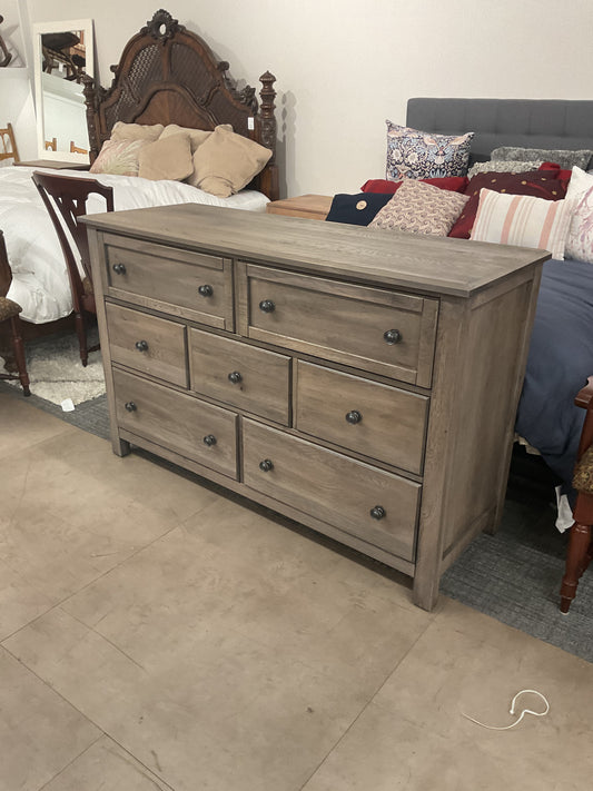 Vaughan & Bassett Dresser