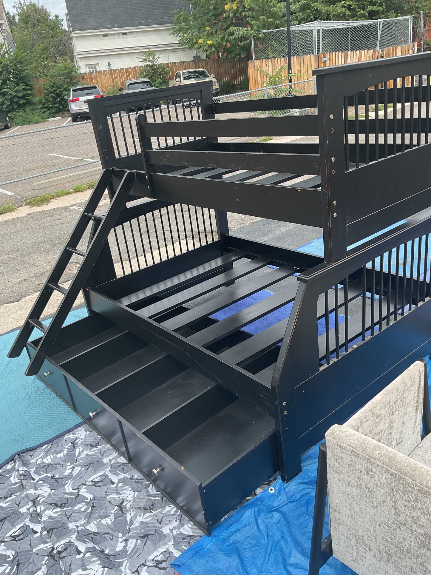Full/Twin Bunk Bed (B255)