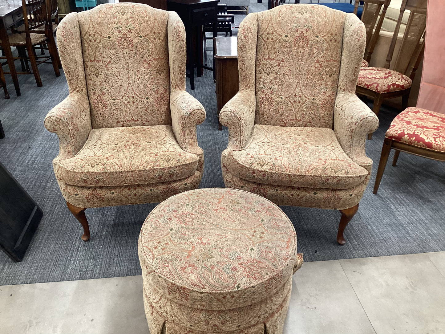 Traditional Wingback Chair Pair With Ottoman