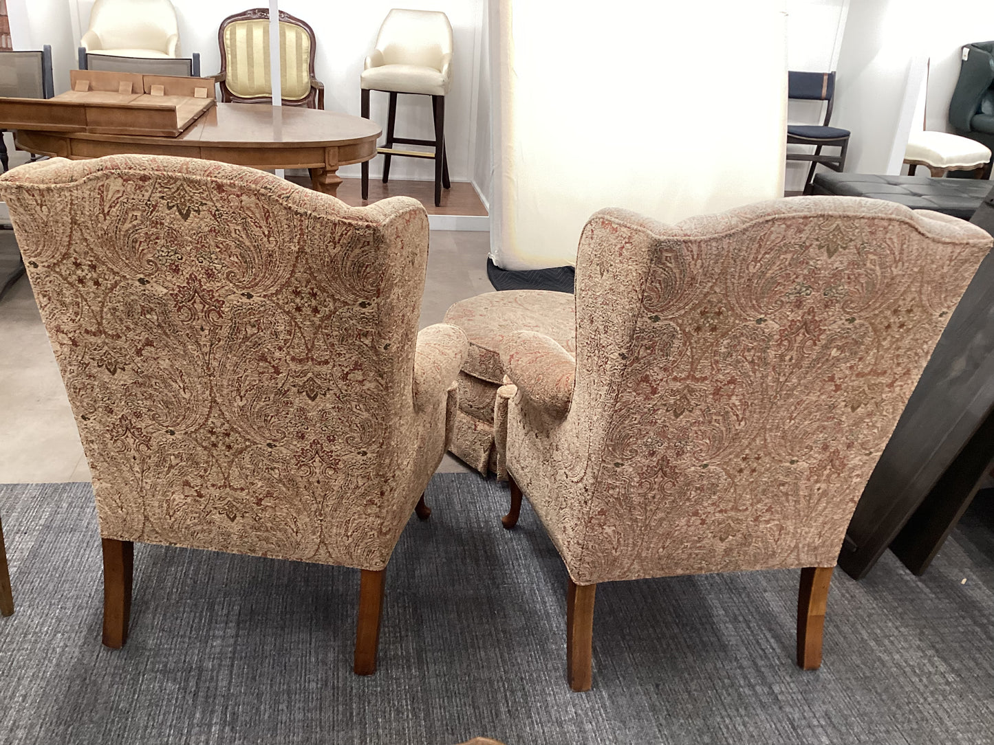 Traditional Wingback Chair Pair With Ottoman